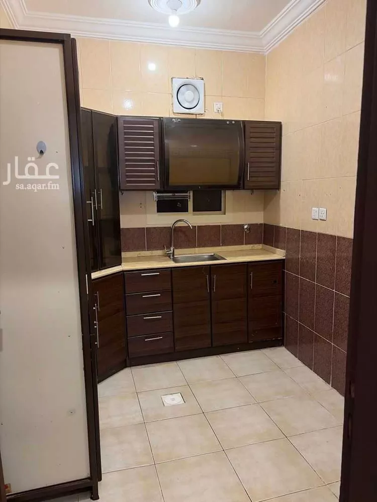 شقة للإيجار في شارع عوف بن نجوي, حي النزهة, مدينة جدة, منطقة مكة المكرمة 7