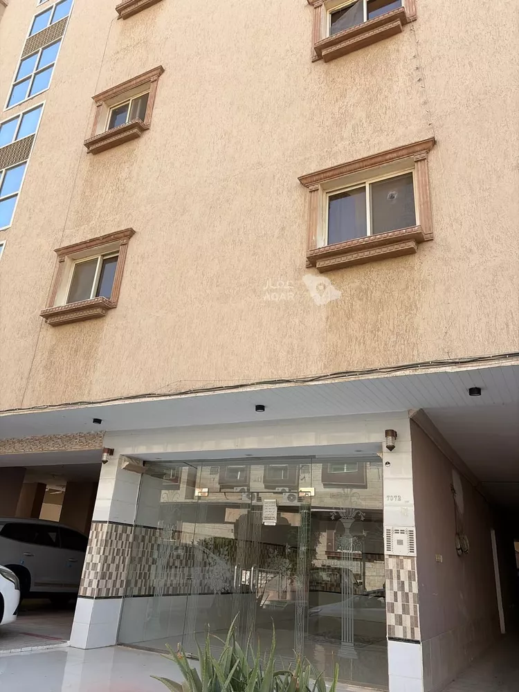 شقة للإيجار في شارع عوف بن نجوي, حي النزهة, مدينة جدة, منطقة مكة المكرمة 8