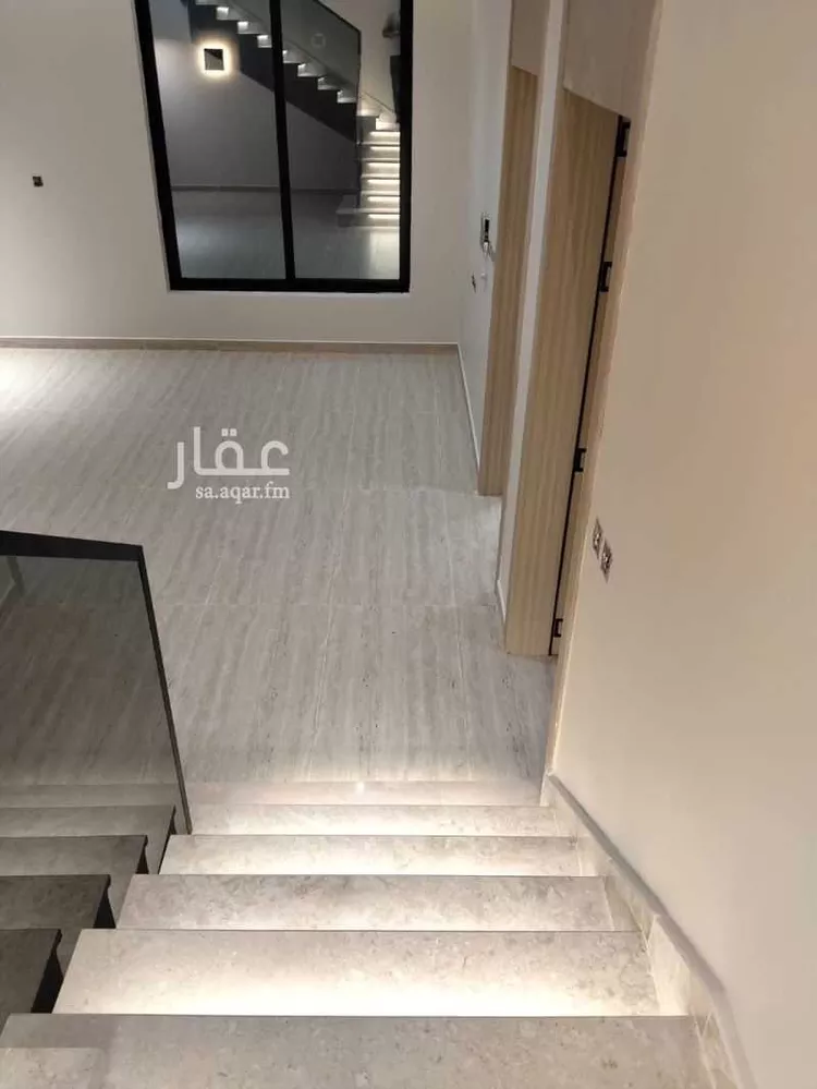 فيلا للبيع في شارع ابن ابي قره, حي ضاحية الملك فهد, مدينة الدمام, المنطقة الشرقية 8