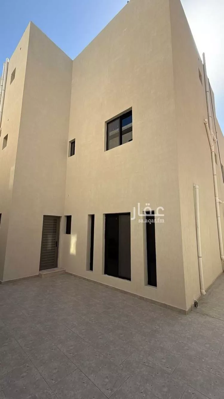 فيلا للبيع في شارع عوف بن دلهم, حي الفرسان, مدينة الدمام, المنطقة الشرقية