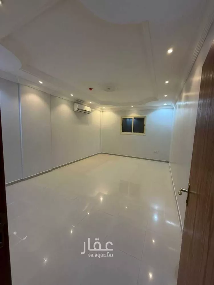 شقة للإيجار في شارع القيصومة, حي الحمراء, مدينة الخبر, المنطقة الشرقية صورة 2