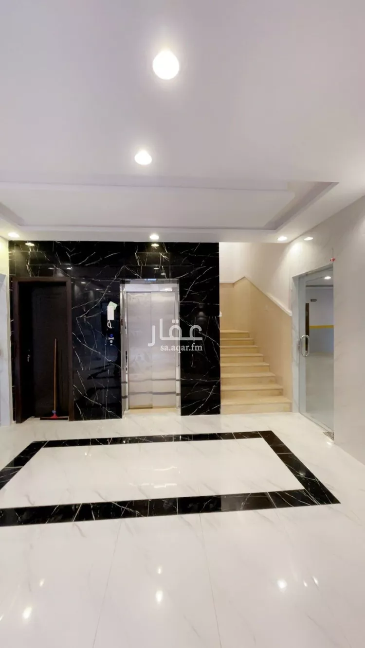 شقة للبيع في شارع الربيع بن عبد الله, حي السوق الجديد, مدينة مكه المكرمه, منطقة مكة المكرمة صورة 2