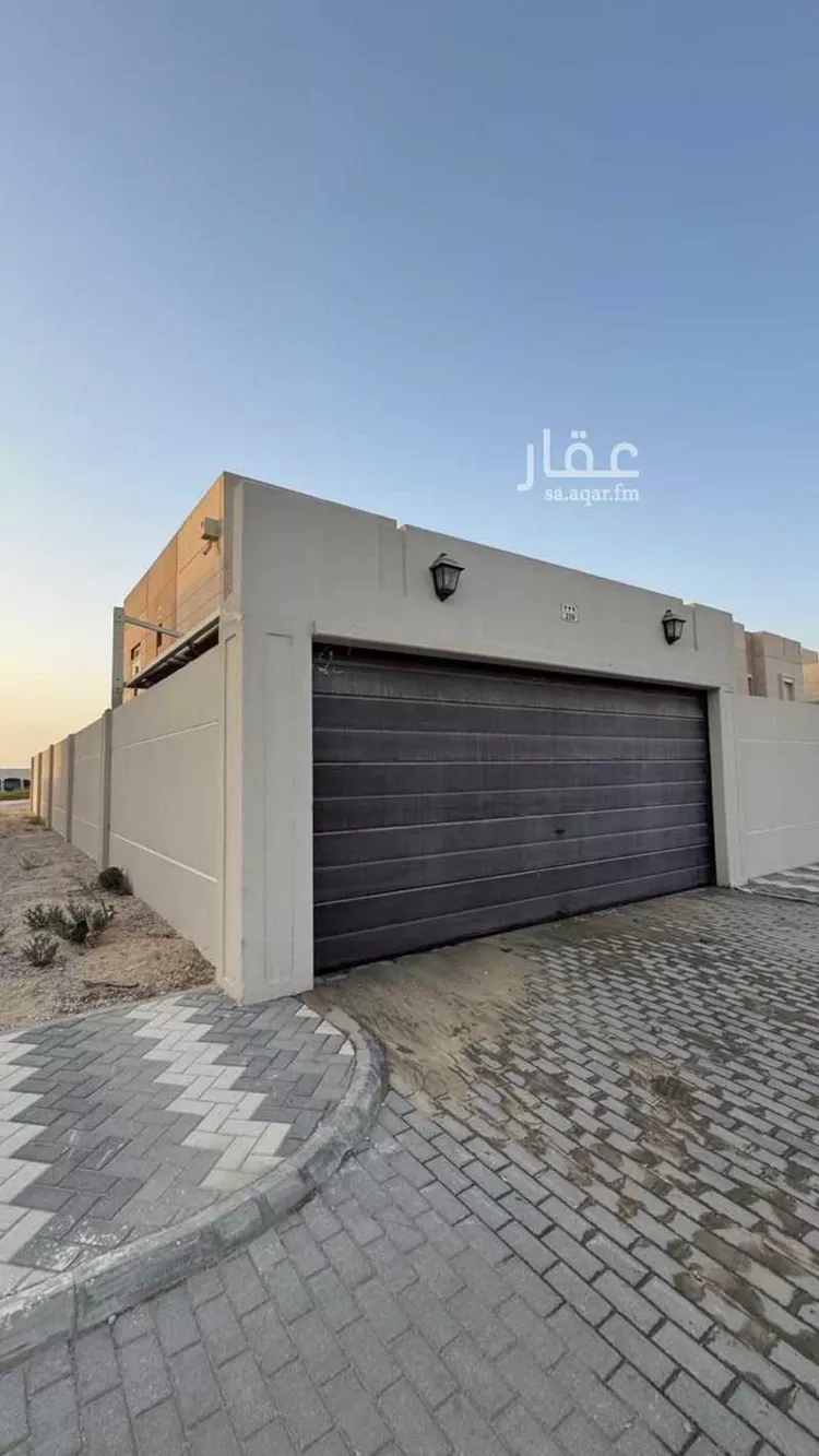 فيلا للبيع في شارع شارع الربيع 2, مدينة مدينه الجبيل الصناعيه, المنطقة الشرقية صورة 2