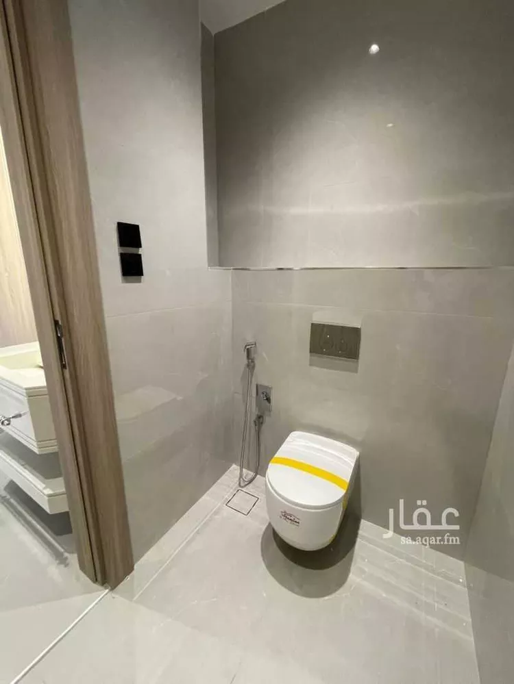 Apartment for Sale in Dammam Ash Shulah 11
