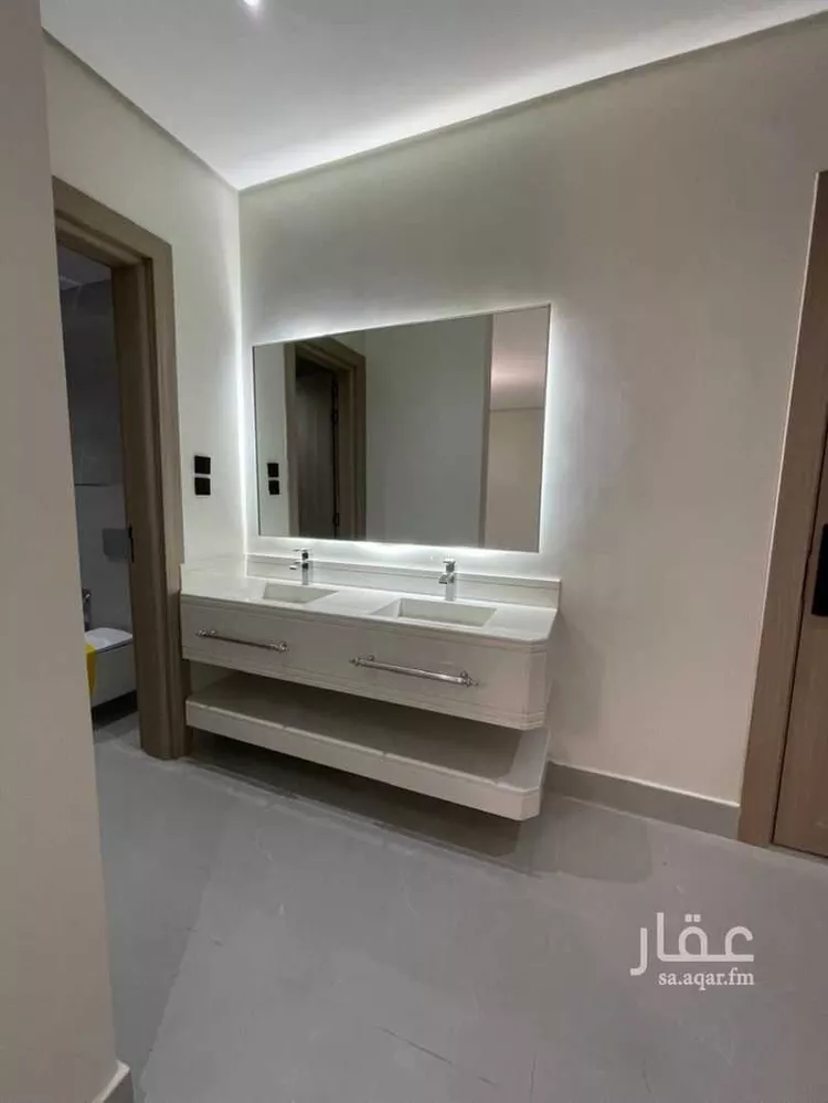 Apartment for Sale in Dammam Ash Shulah 21