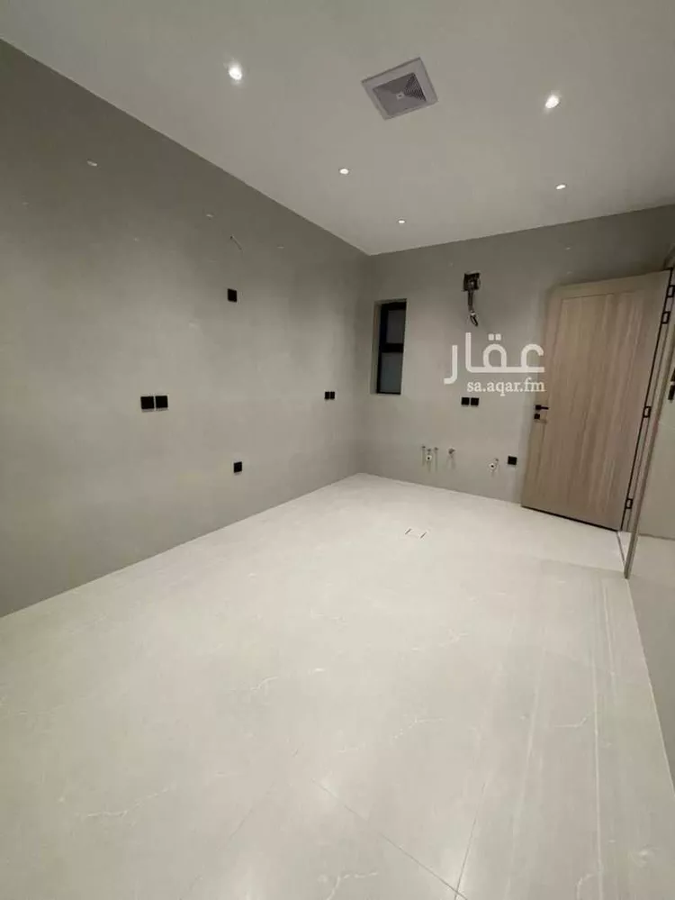 Apartment for Sale in Dammam Ash Shulah 12
