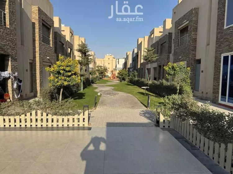 فيلا للإيجار في شارع رقم 274 ، حي الياسمين ، الرياض ، منطقة الرياض صورة 5