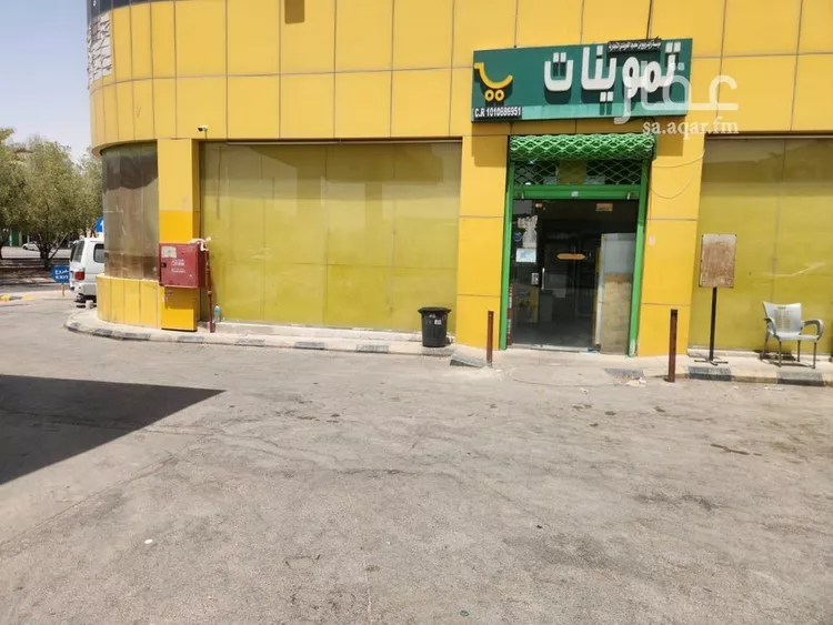 محطة للبيع في شارع عرفات, حي الدار البيضاء, مدينة الرياض, منطقة الرياض 7