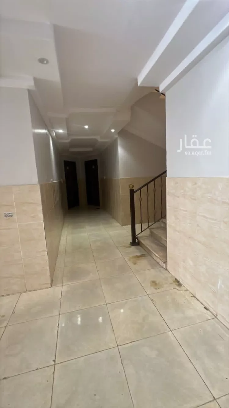 عمارة للبيع في شارع الخالدات, حي الحزم, مدينة الرياض, منطقة الرياض 8