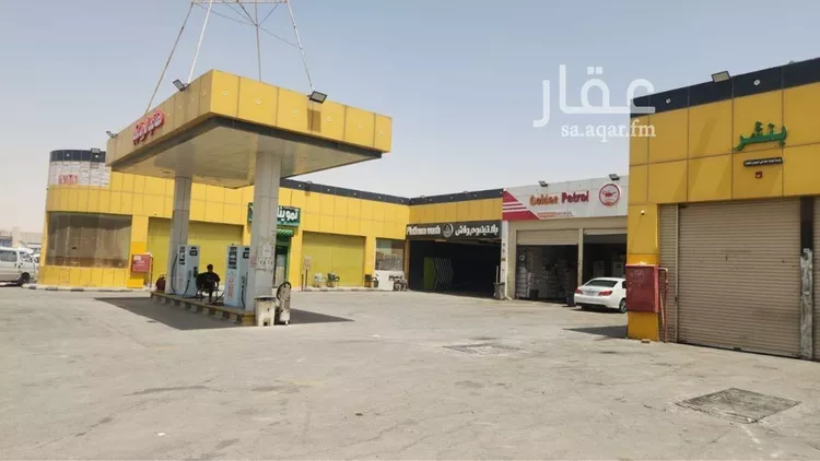 محطة للبيع في شارع عرفات, حي الدار البيضاء, مدينة الرياض, منطقة الرياض 6