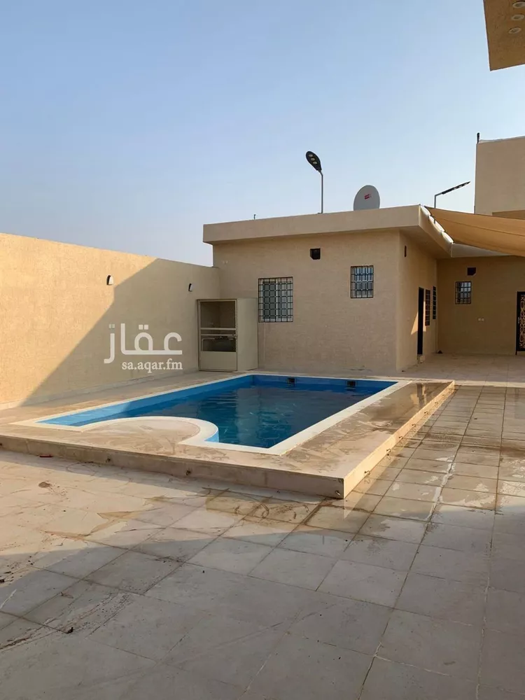 استراحة للبيع في شارع جبل عماية, حي عريض, مدينة الرياض, منطقة الرياض