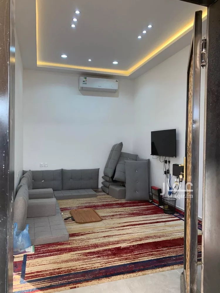 استراحة للبيع في شارع جبل عماية, حي عريض, مدينة الرياض, منطقة الرياض صورة 4