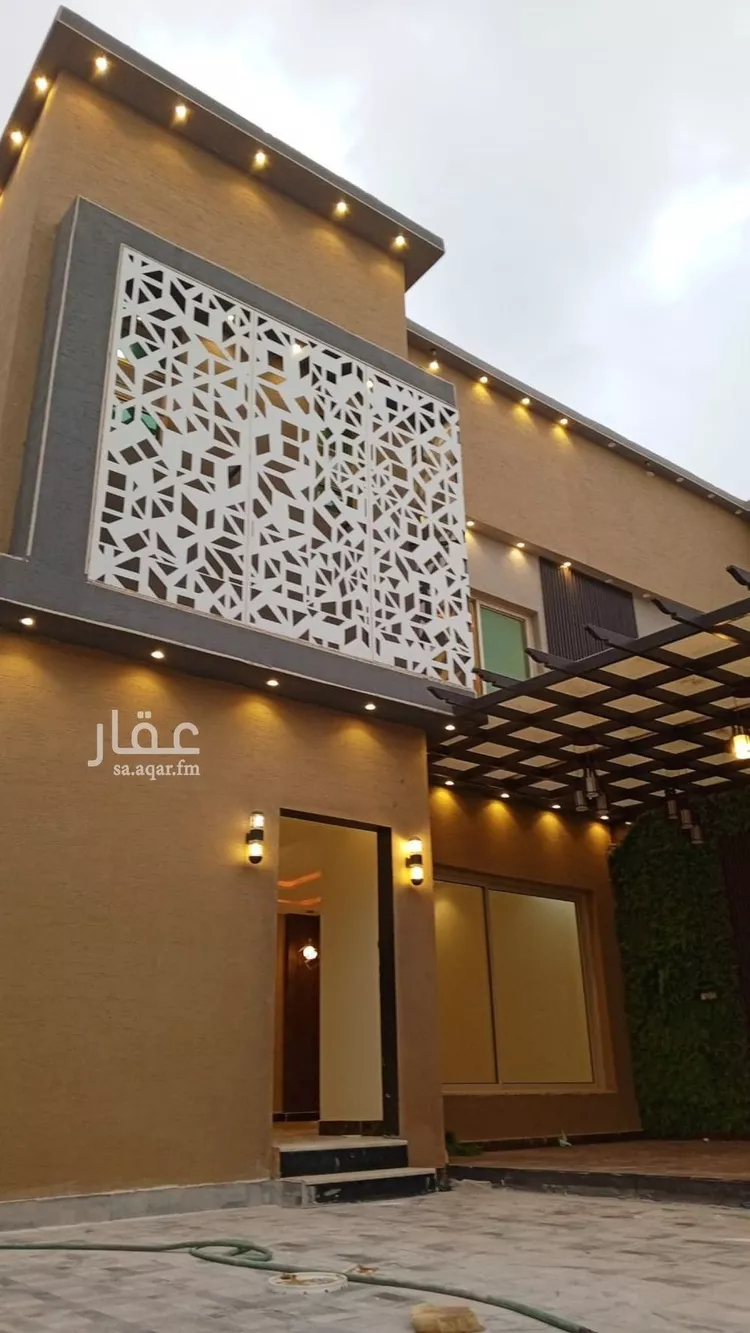 فيلا للإيجار في شارع شهاب الدين القلقشندي, حي عكاظ, مدينة الرياض, منطقة الرياض صورة 2