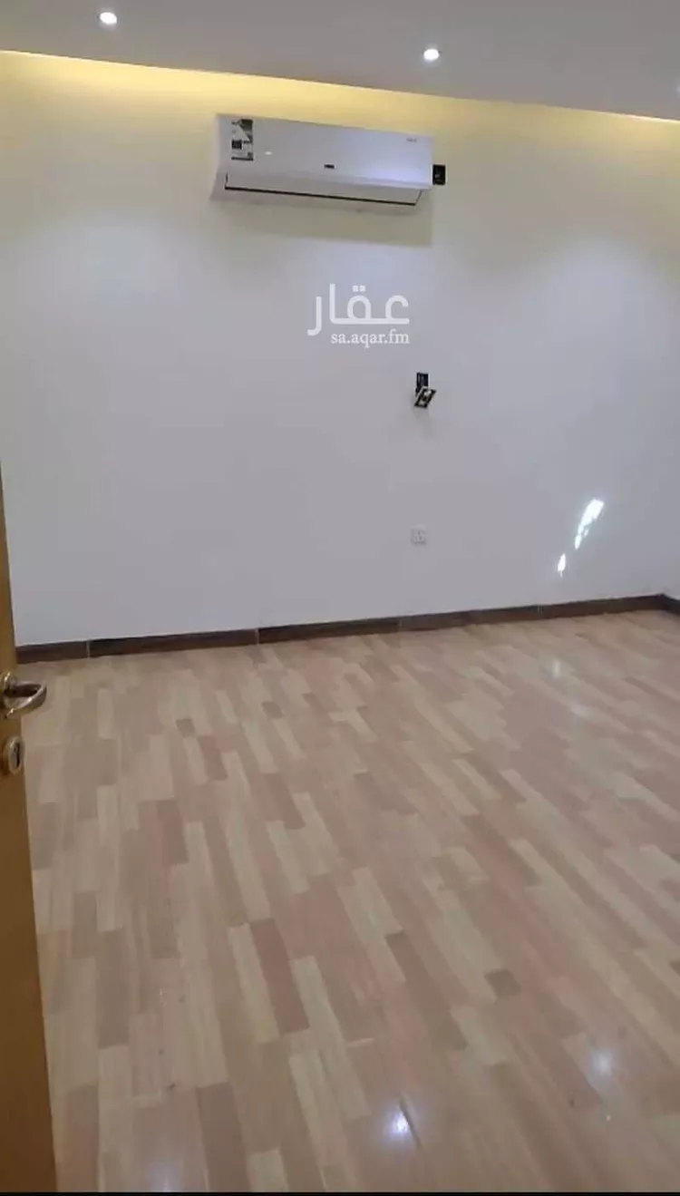 دور للإيجار في شارع ابن القفال, حي العليا, مدينة الرياض, منطقة الرياض صورة 2