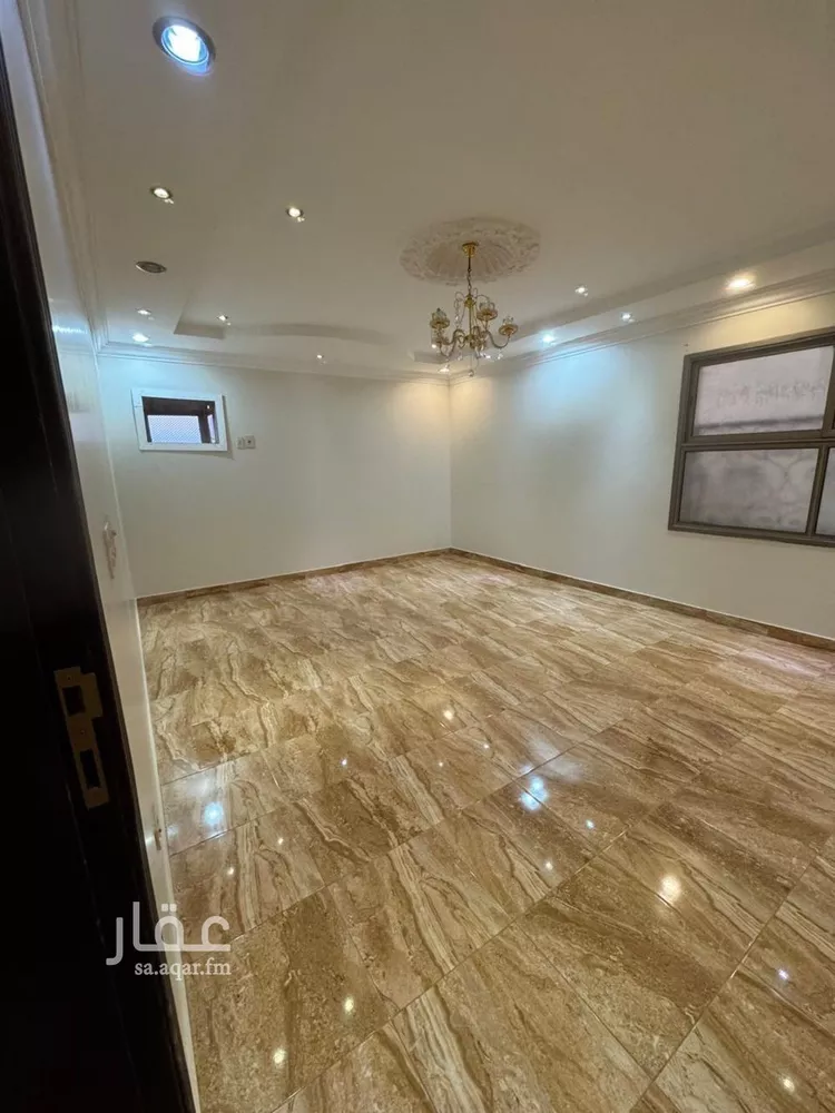 شقة للإيجار في شارع 39ب, حي المنار, مدينة الدمام, المنطقة الشرقية صورة 2