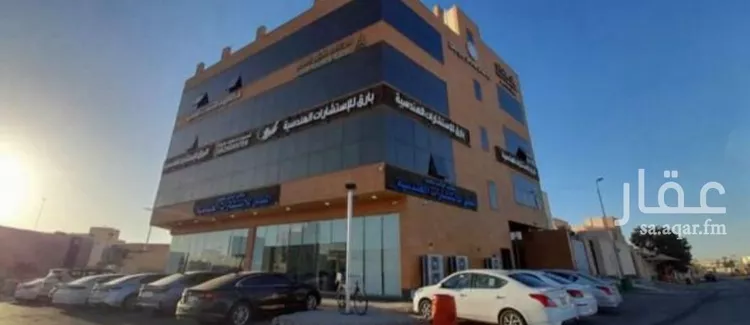 محل للإيجار في شارع احمد بن ابراهيم الغزاوي, حي الروضة, مدينة بريدة, منطقة القصيم