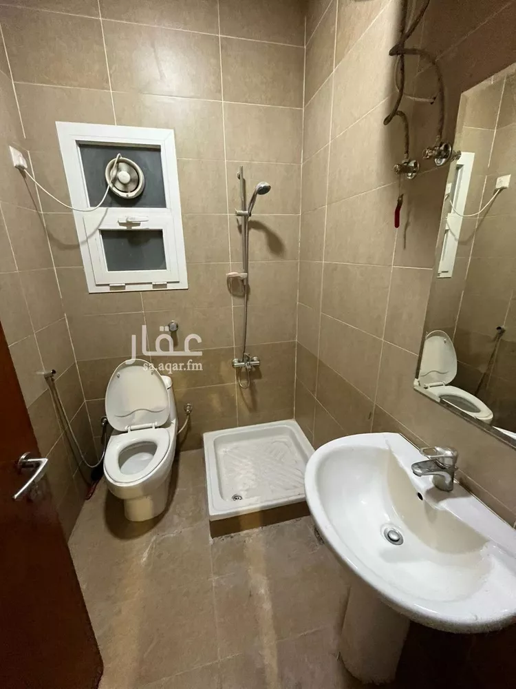 دور للبيع في شارع قيس ابن السكن, حي الأفق, مدينة بريده, منطقة القصيم صورة 4