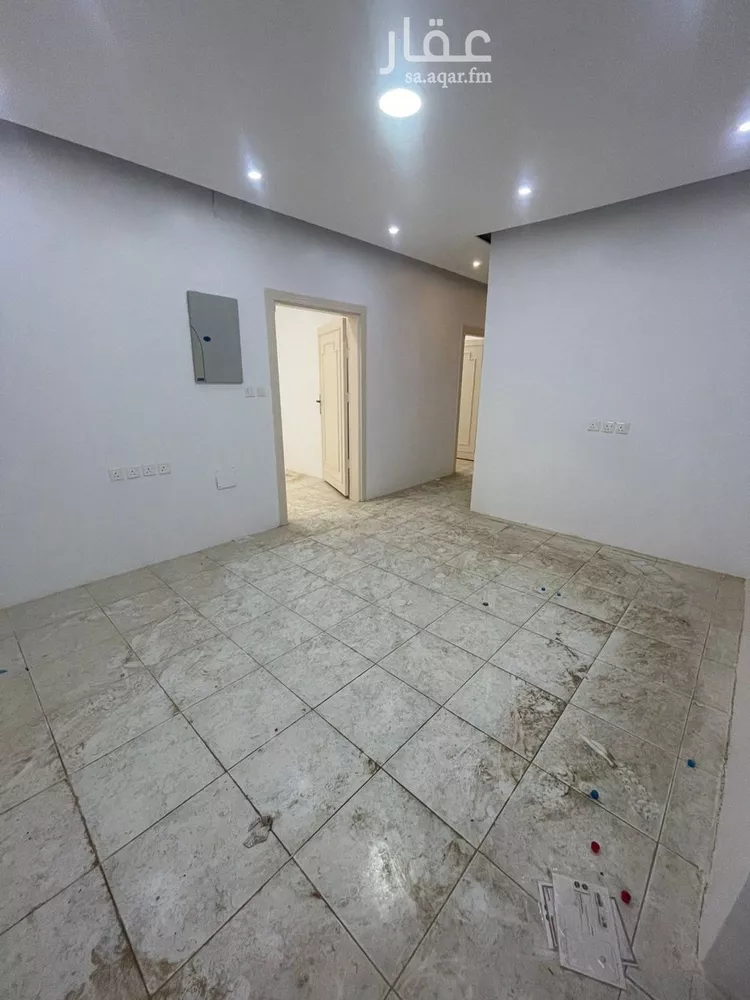 شقة للإيجار في شارع الربيع بن مالك, حي المنتزة الشرقي, مدينة بريده, منطقة القصيم صورة 4