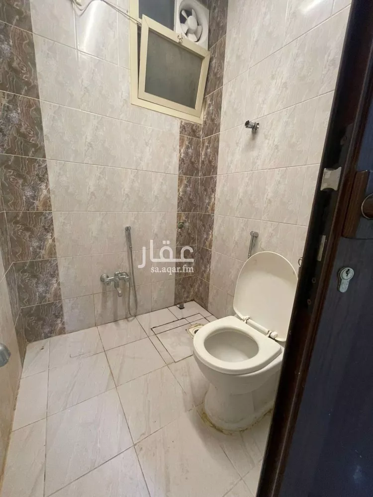شقة للإيجار في شارع شارع عنيزة, حي النخيل, مدينة بريدة, منطقة القصيم 8