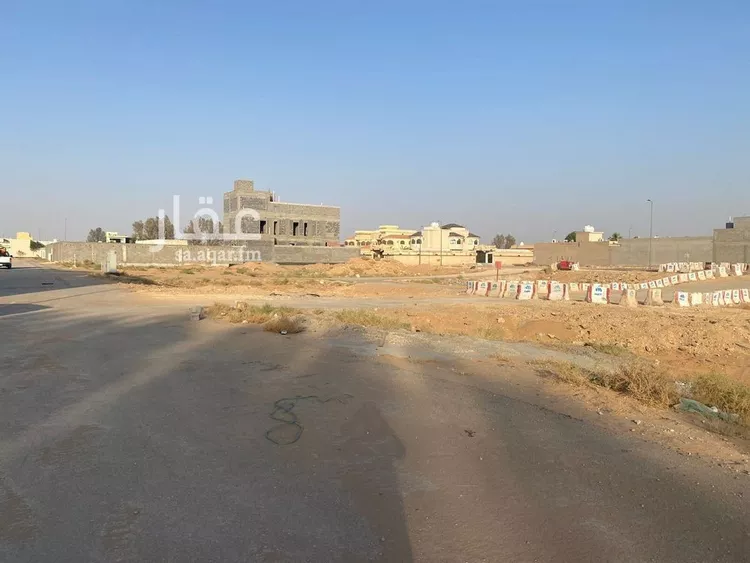 أرض للبيع في حي الشفق, مدينة بريده, منطقة القصيم صورة 2