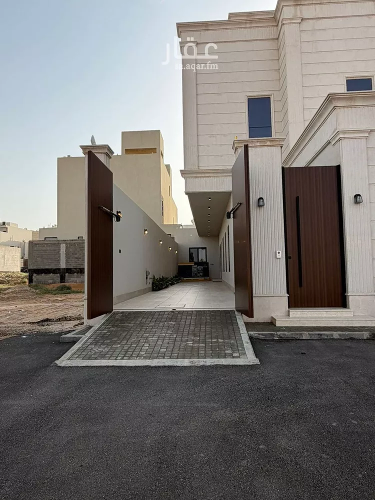 فيلا للبيع في شارع وادي شعيت, حي الرحاب, مدينة بريدة, منطقة القصيم