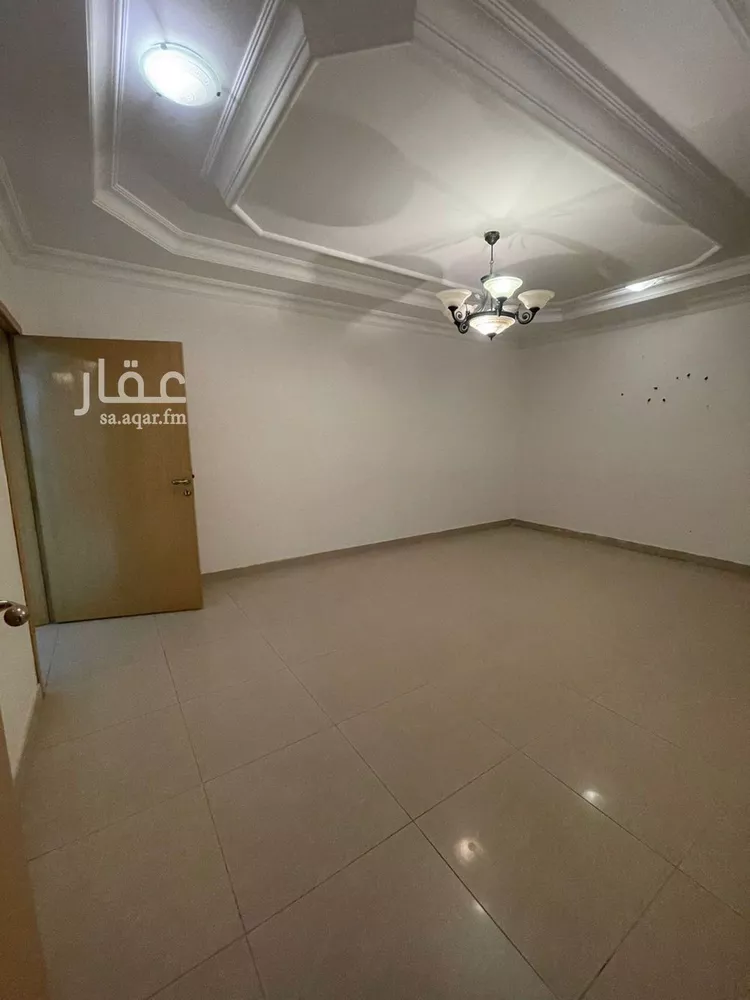 فيلا للإيجار في شارع عبد الله بن ثوب, حي الإسكان, مدينة بريده, منطقة القصيم صورة 4