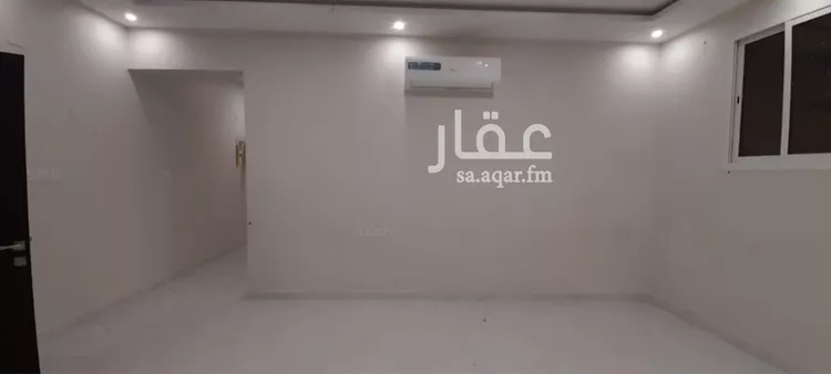 شقة للإيجار في شارع شارع علي العبدالعزيز الحليسي, حي الحمراء, مدينة بريدة, منطقة القصيم صورة 3