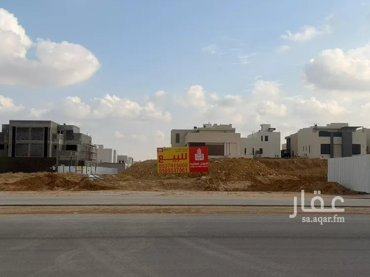 أرض للبيع في شارع محمد بن عبدالله بن فوزان السابق الفرعي, حي الحزم, مدينة بريدة, منطقة القصيم