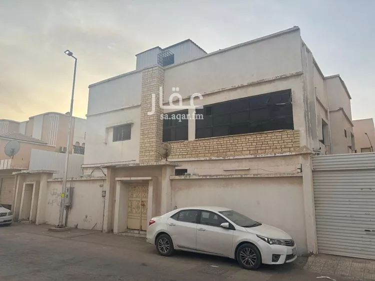 فيلا للبيع في شارع زيد بن الخطاب, حي الصفراء, مدينة بريدة, منطقة القصيم