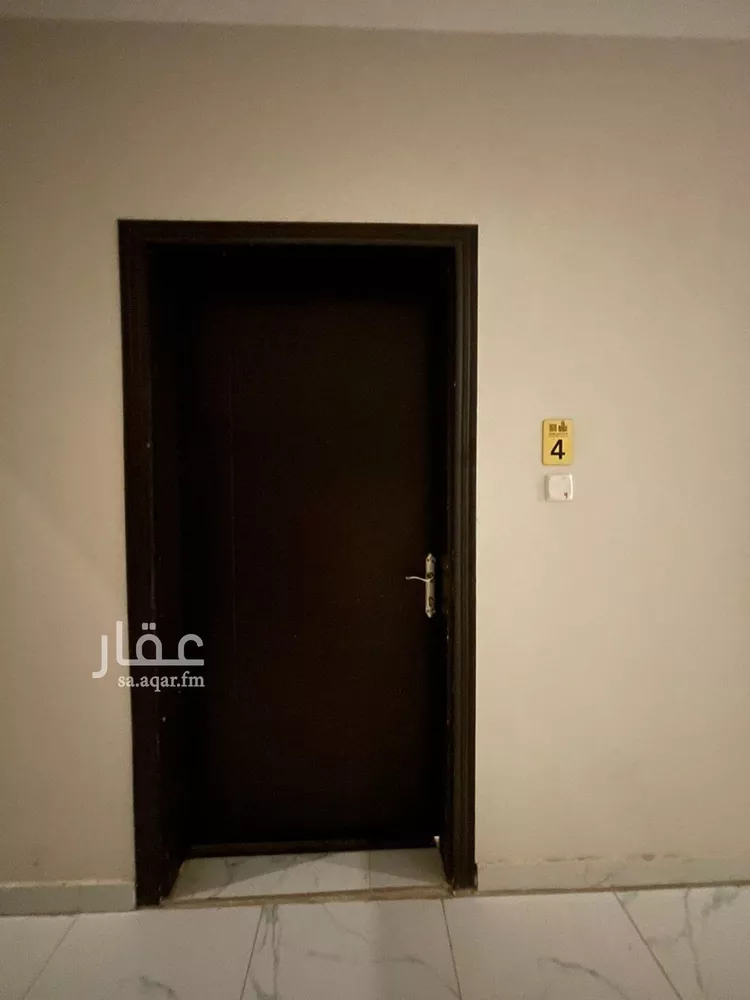 شقة للإيجار في شارع شارع علي العبدالعزيز الحليسي, حي الحمراء, مدينة بريده, منطقة القصيم صورة 2