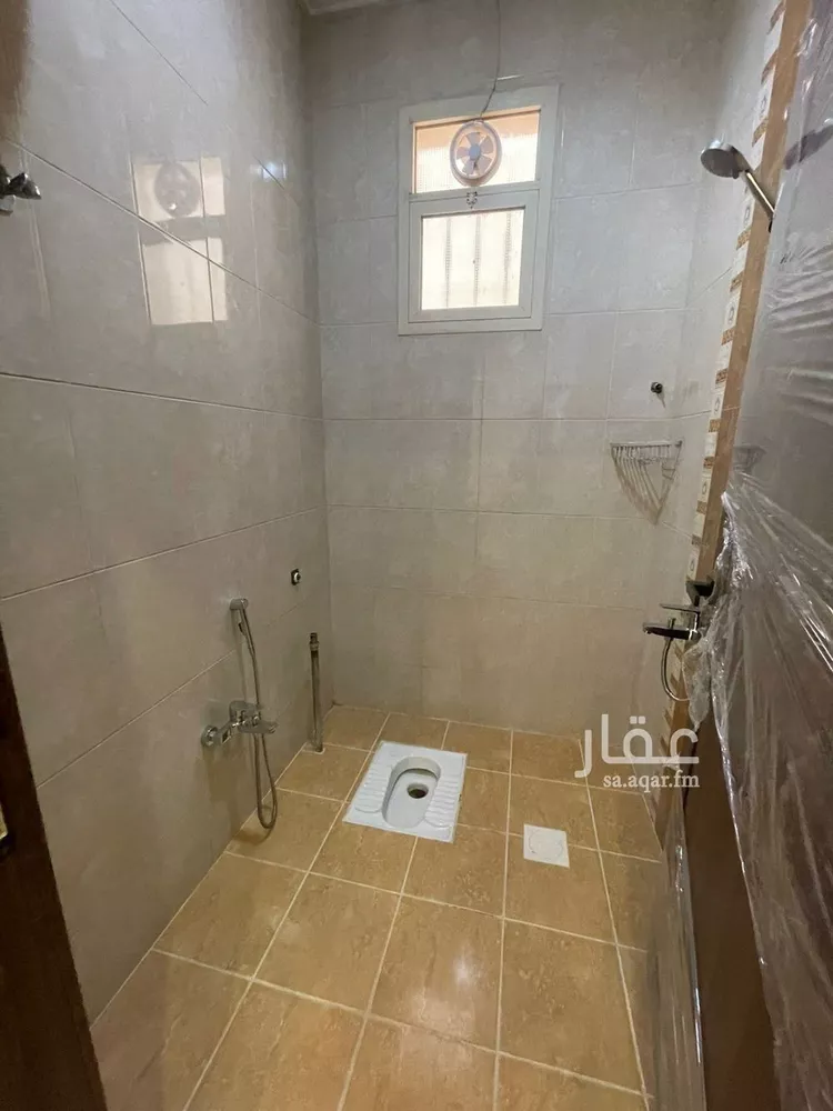 فيلا للبيع في شارع علي القرشي, حي النهضة, مدينة بريدة, منطقة القصيم صورة 5