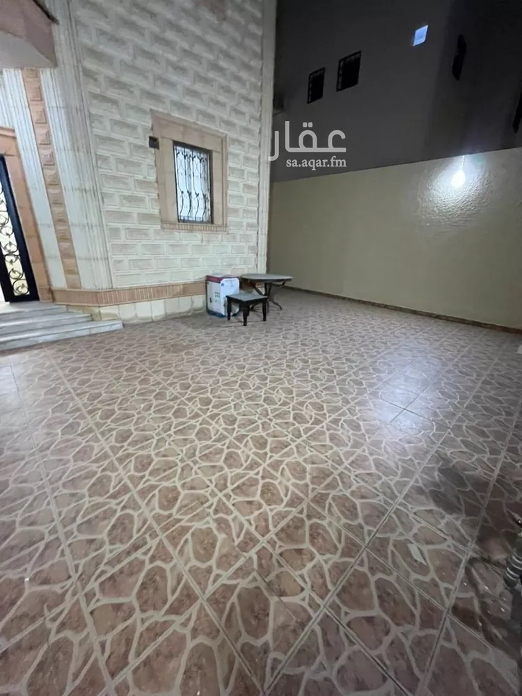 فيلا للبيع في شارع الحريه, حي النهضة, مدينة بريدة, منطقة القصيم صورة 2