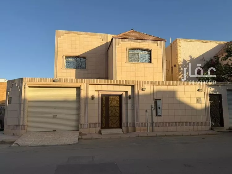 فيلا للبيع في شارع نافع بن أبي نعيم, حي الريان, مدينة بريدة, منطقة القصيم صورة 2