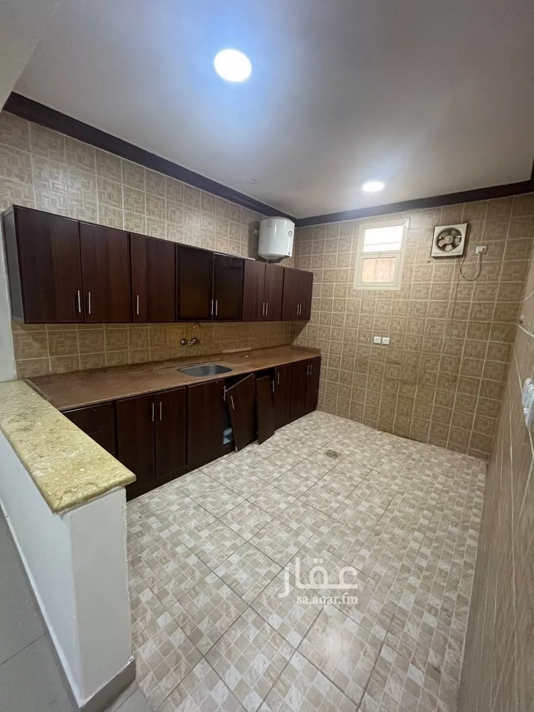 عمارة للإيجار في شارع يحيىى بن زباده, حي النخيل, مدينة بريدة, منطقة القصيم صورة 3