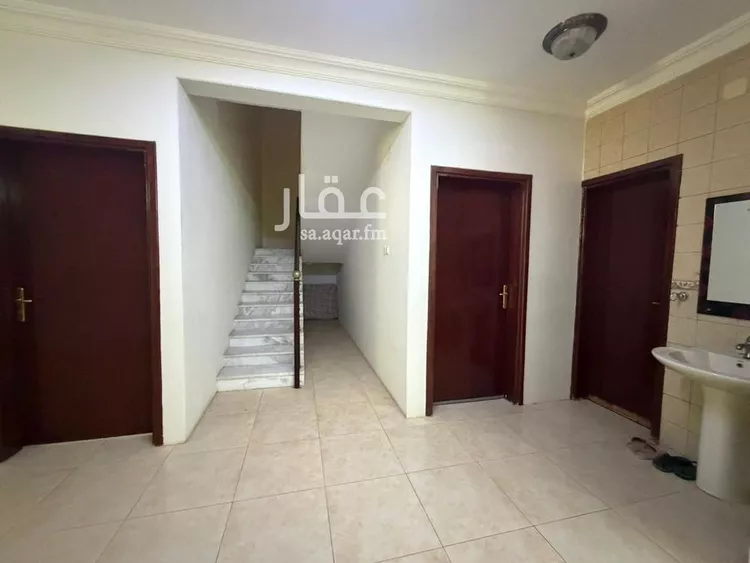فيلا للبيع في شارع نافع بن أبي نعيم, حي الريان, مدينة بريدة, منطقة القصيم 13