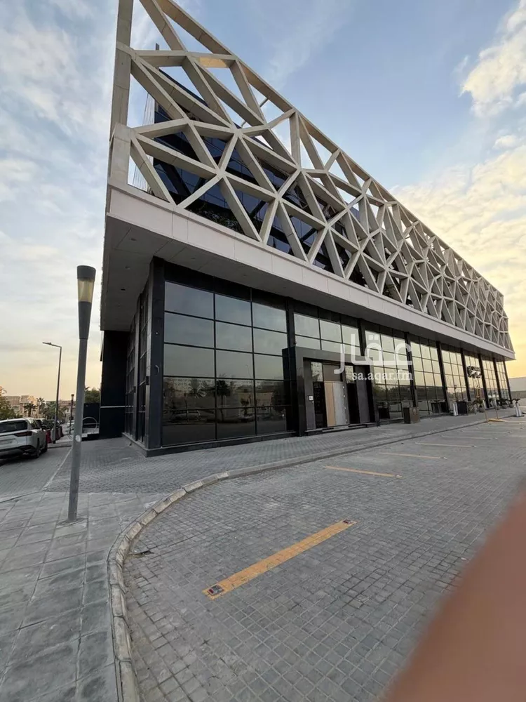 محل للإيجار في شارع الأمير تركي بن عبدالعزيز الأول, حي حطين, مدينة الرياض, منطقة الرياض صورة 2