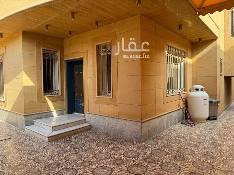فيلا للإيجار في شارع وادي المسيلة, حي الغدير, مدينة الرياض, منطقة الرياض صورة 3