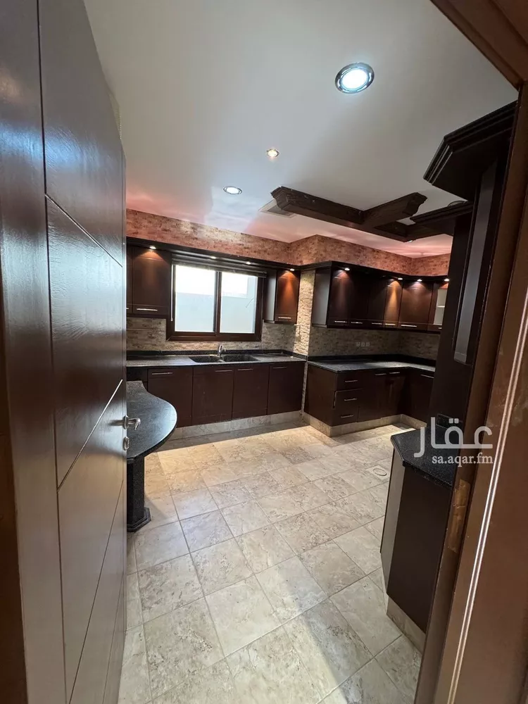 دور للإيجار في شارع عمر الدباس, حي الربيع, مدينة الرياض, منطقة الرياض 8