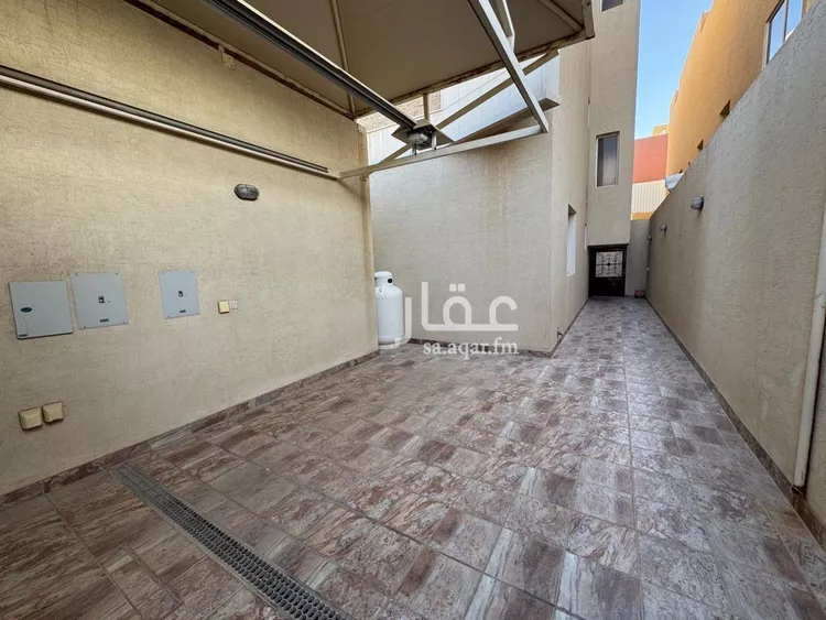 دور للإيجار في شارع عمر الدباس, حي الربيع, مدينة الرياض, منطقة الرياض 6