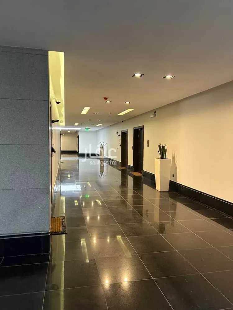 مكتب تجاري للإيجار في شارع الأمير تركي بن عبدالعزيز الأول, حي حطين, مدينة الرياض, منطقة الرياض صورة 3