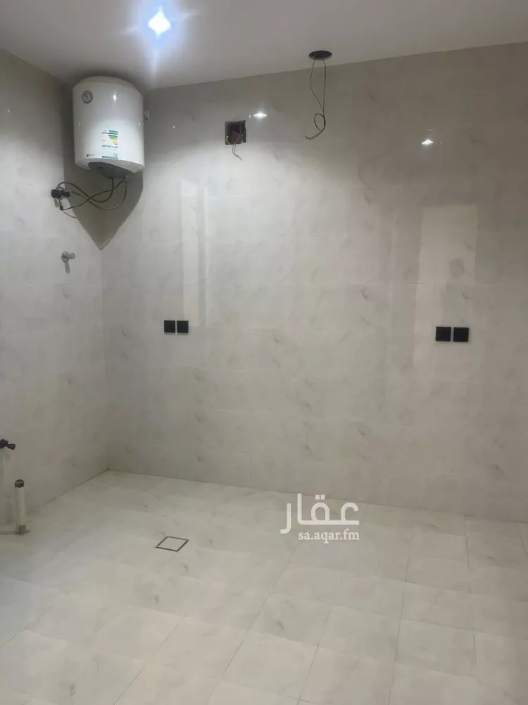 دور للبيع في شارع البساتين, حي الرمال, مدينة الرياض, منطقة الرياض صورة 5