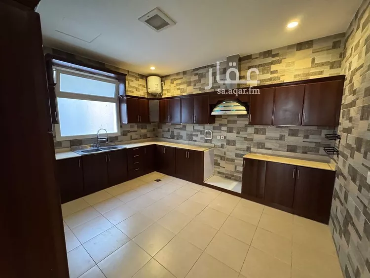 دور للإيجار في شارع عمر الدباس, حي الربيع, مدينة الرياض, منطقة الرياض صورة 3