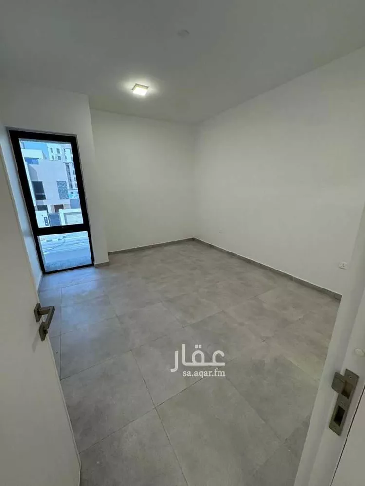 فيلا للإيجار في شارع عبدالرحمن بن محمد بن مسلمة الأنصاري, حي العارض, مدينة الرياض, منطقة الرياض صورة 3