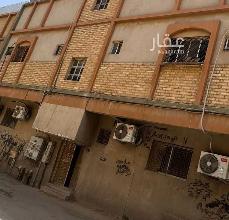 عمارة للبيع في شارع محمود النجاري, حي أم الحمام الشرقي, مدينة الرياض, منطقة الرياض