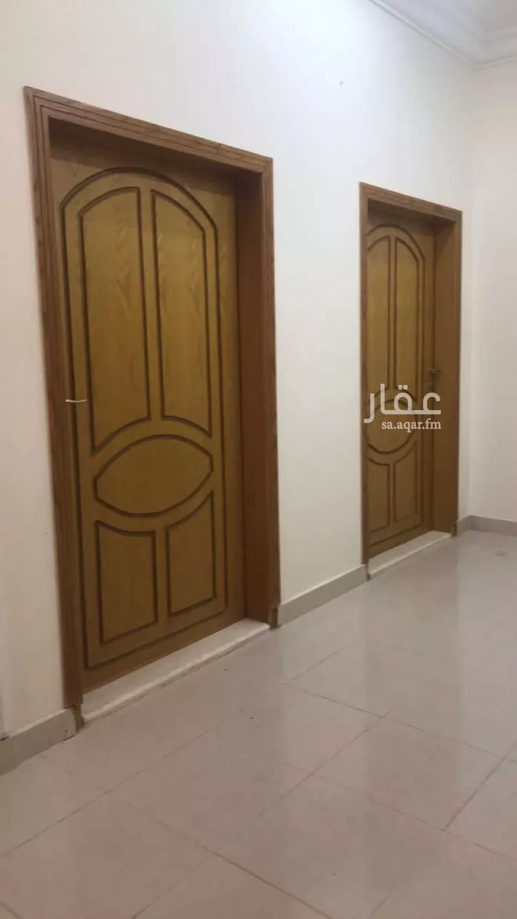 شقة للإيجار في شارع ابن الجمال ، رماح ، رماح