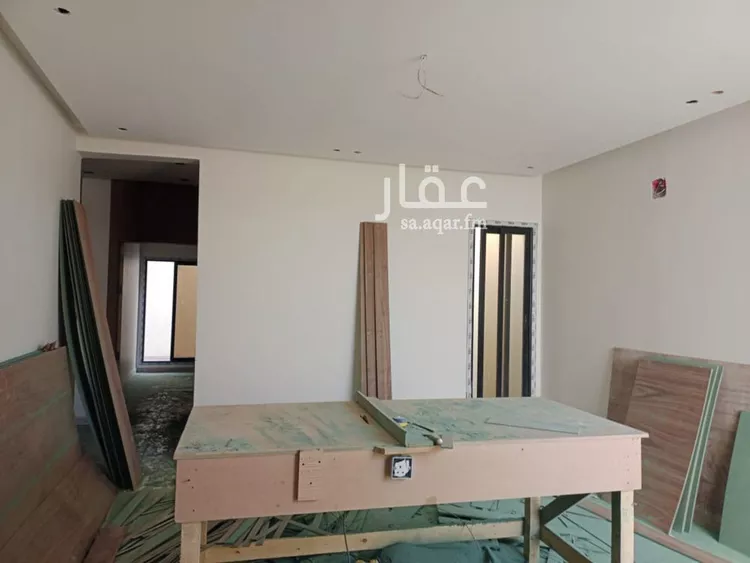 دور للبيع في شارع شاكر بن فضائل, حي عكاظ, مدينة الرياض, منطقة الرياض صورة 4