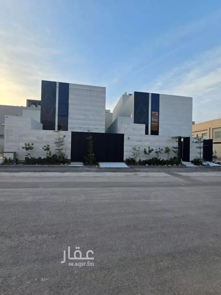 فيلا للبيع في شارع محمد المعافري, حي العارض, مدينة الرياض, منطقة الرياض 1 صورة