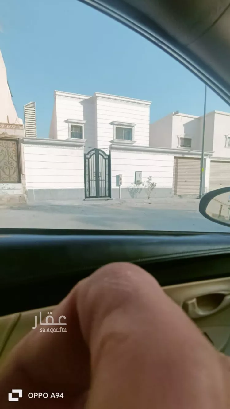 فيلا للبيع في شارع الصنوبر, حي العقيق, مدينة الرياض, منطقة الرياض