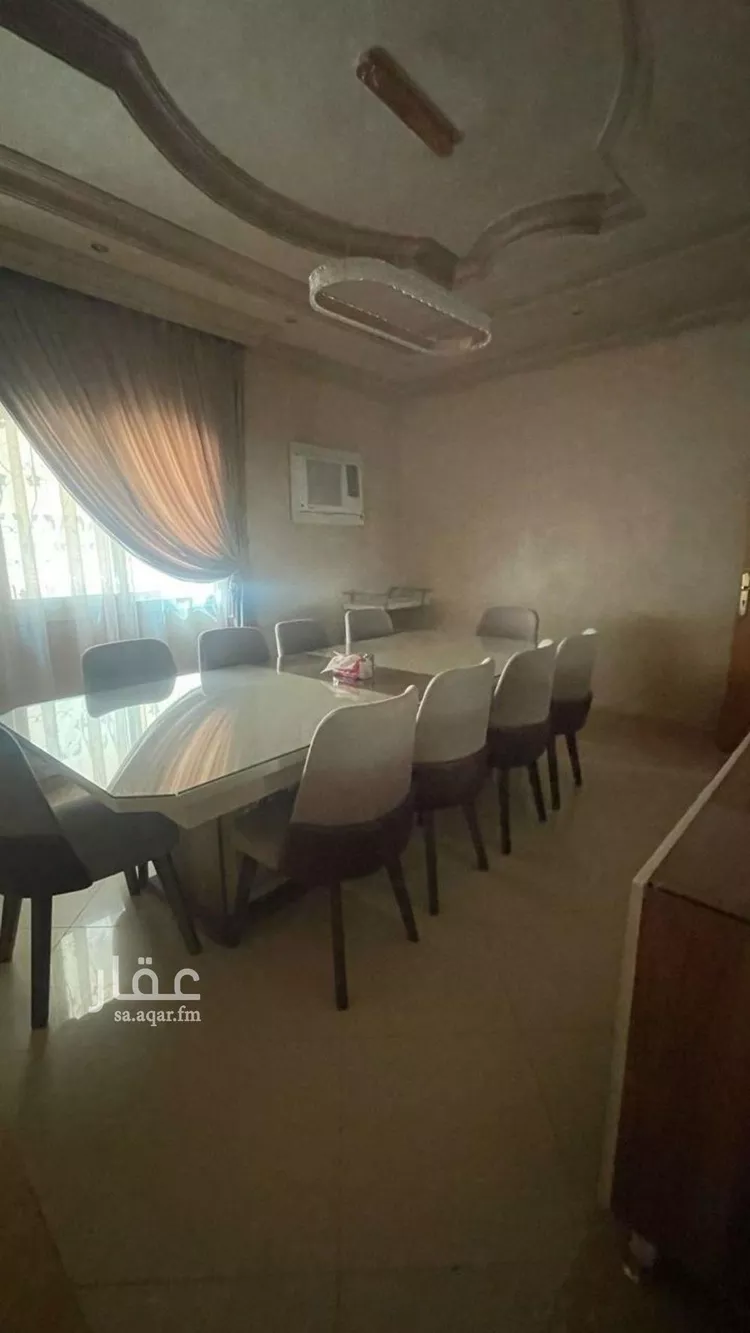 فيلا للبيع في شارع ابن مشعل, حي الإزدهار, مدينة الرياض, منطقة الرياض صورة 2