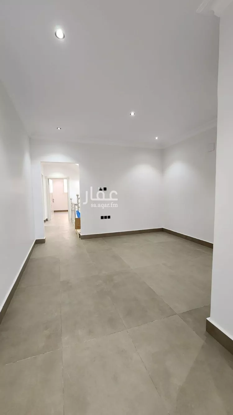 فيلا للبيع في شارع السر, حي الياسمين, مدينة الرياض, منطقة الرياض صورة 2